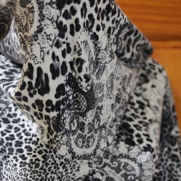 Cache Vintage Mixed Animal Print Cowl Neck Long Sleeve Top Medium - Picture 12 of 16